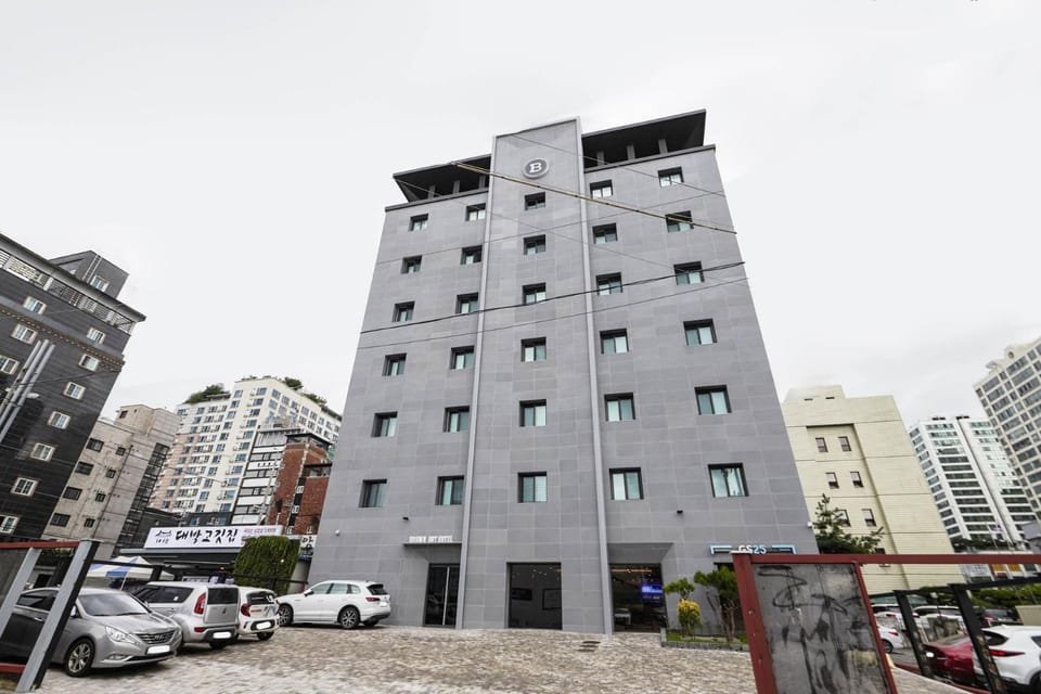 Property building, Parking