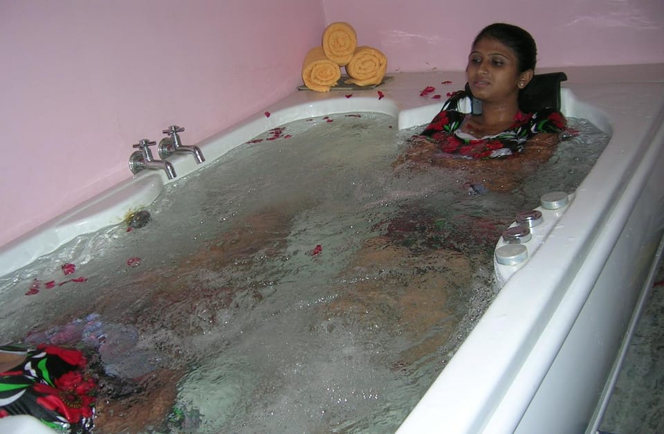 Hot Tub, Spa and wellness centre/facilities