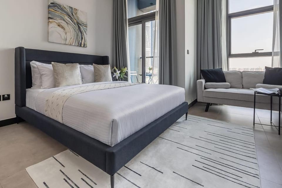 Bed, Living room, Seating area