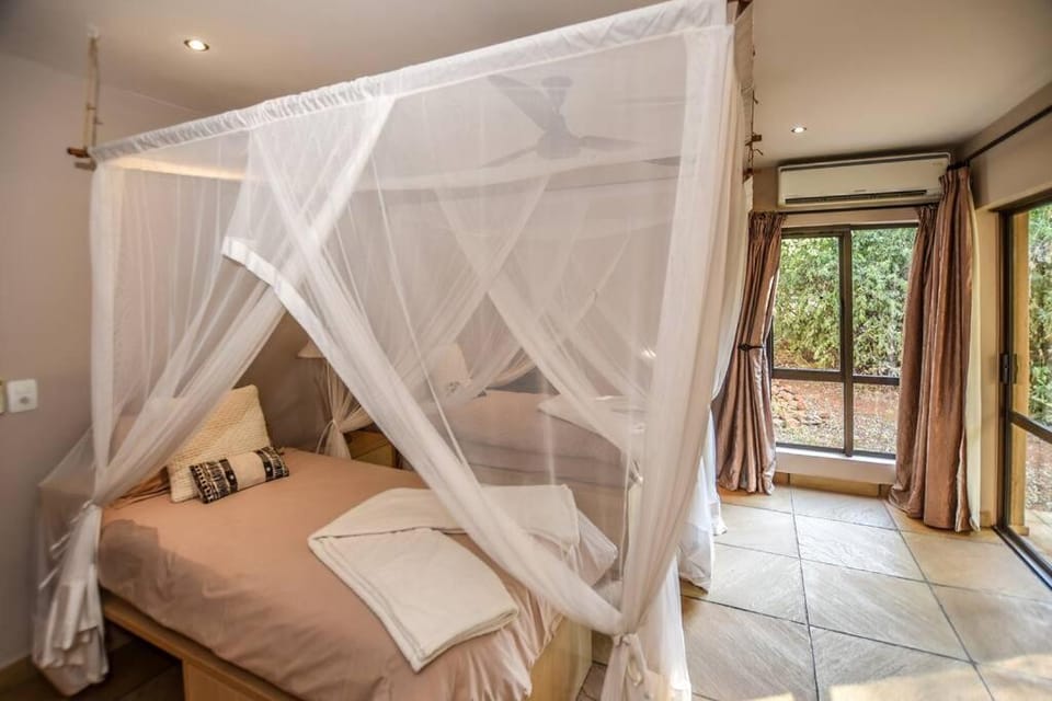 Impangele River Lodge Villa in South Africa