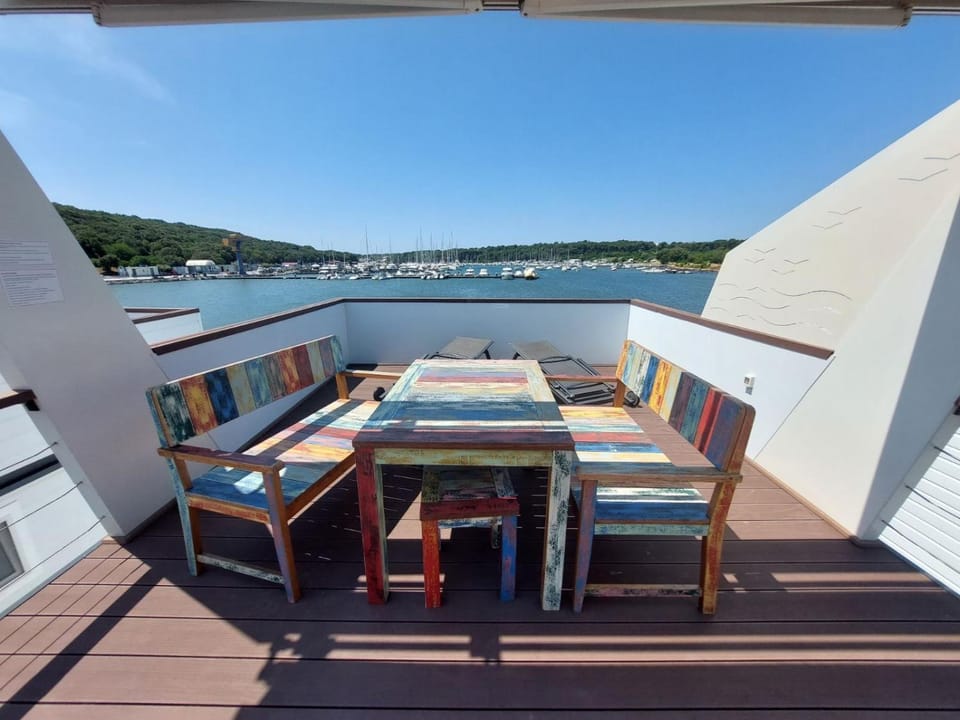 Balcony/Terrace, Balcony/Terrace, Sea view