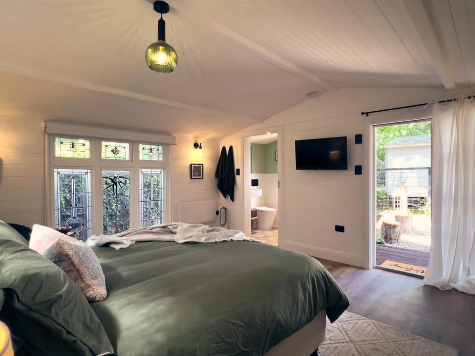 Property building, Bedroom