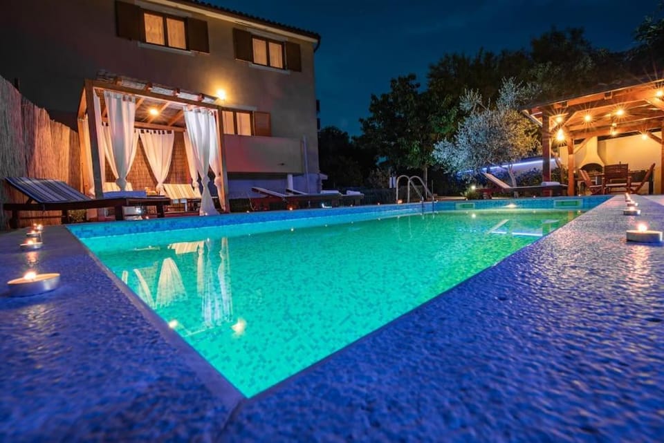 Villa L L Šikići by IstriaLux Villa in Pula