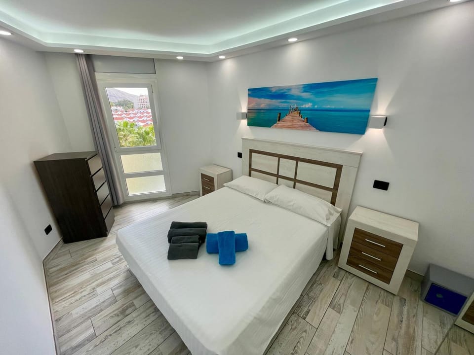 Bed, Other, Bedroom