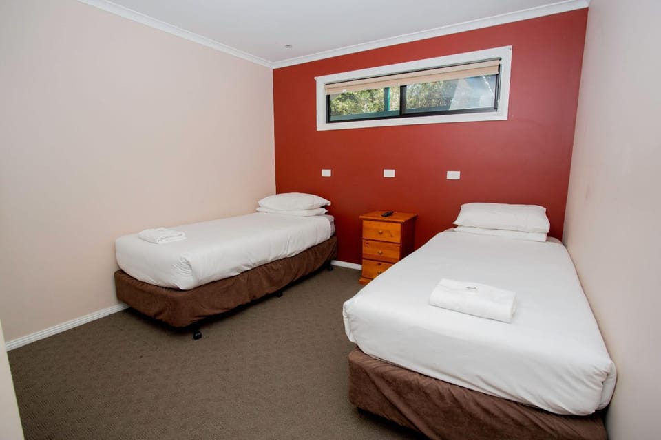 BIG4 Traralgon Park Lane Holiday Park Campground/ 
RV Resort in Morwell