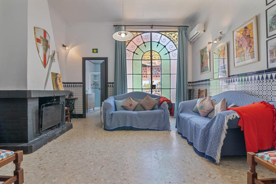 Property building, Living room