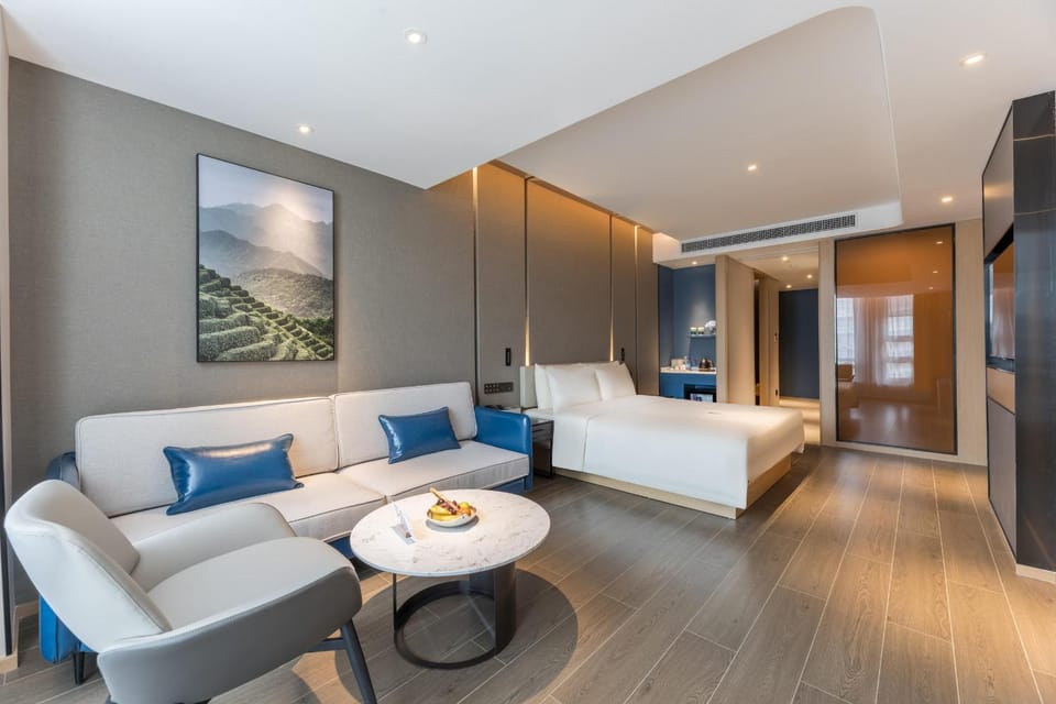 Atour Hotel Zhijiang Bridge Hotel in Hangzhou