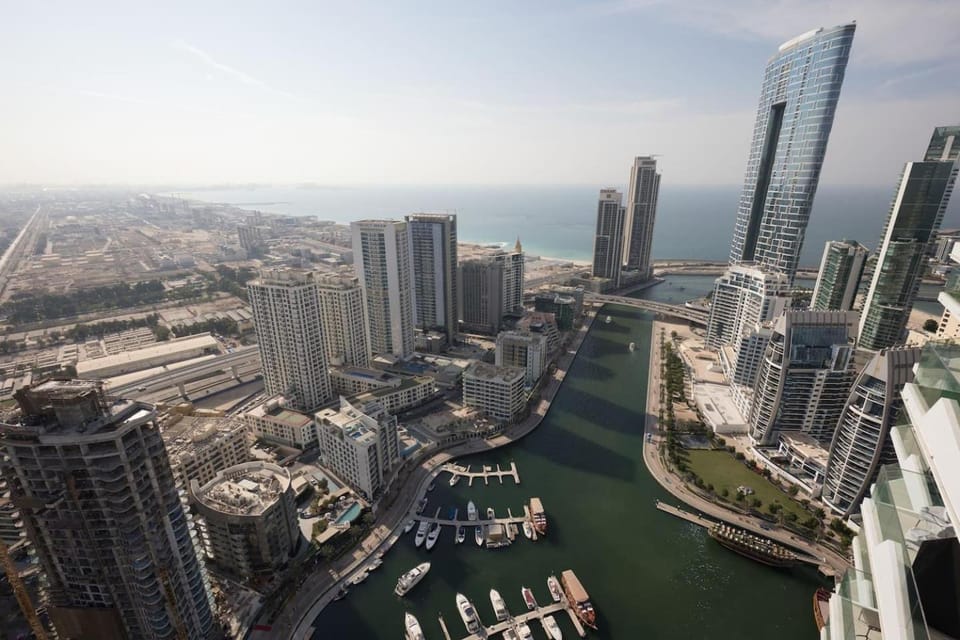 Stella Maris High Floor,Stunning Skyline Views Apartment in Dubai