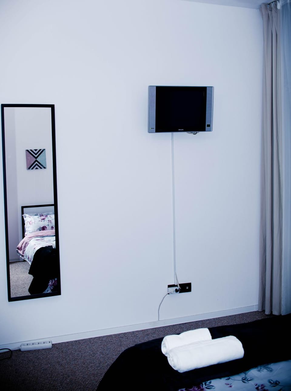 Communal lounge/ TV room, Bed, TV and multimedia, Photo of the whole room, Evening entertainment, Bedroom, towels