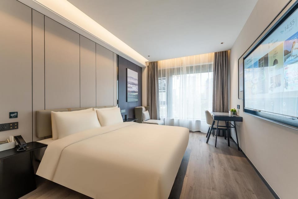 Atour Hotel ShanghaiPeople's Square Xintiandi Subway Hotel in Shanghai