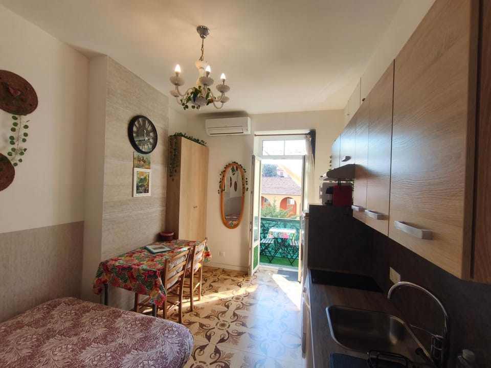 Hypercentre Nice Jean Medecin Vacation rental in Nice