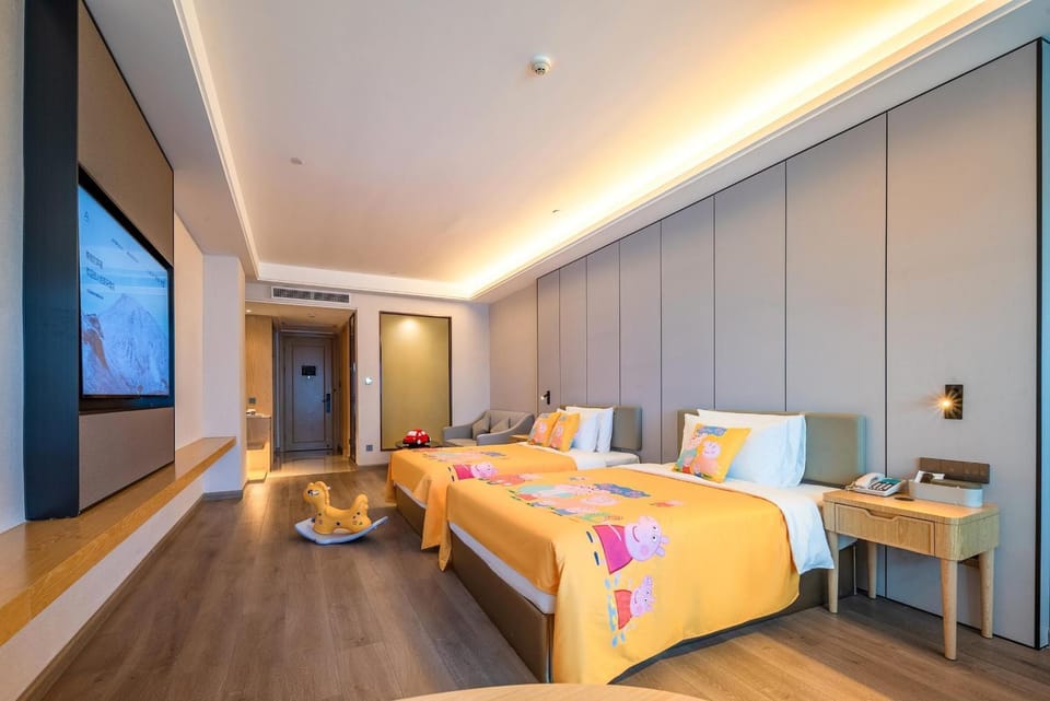 Atour X Hotel Shenzhen Baoan Airport Aviation City Hotel in Shenzhen