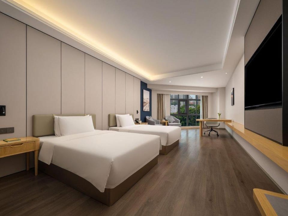 Atour X Hotel Shenzhen Baoan Airport Aviation City Hotel in Shenzhen