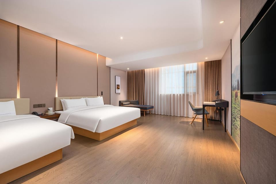 Atour Hotel Chengdu Chunxi Road Tianfu Square Subway Station Hotel in Chengdu