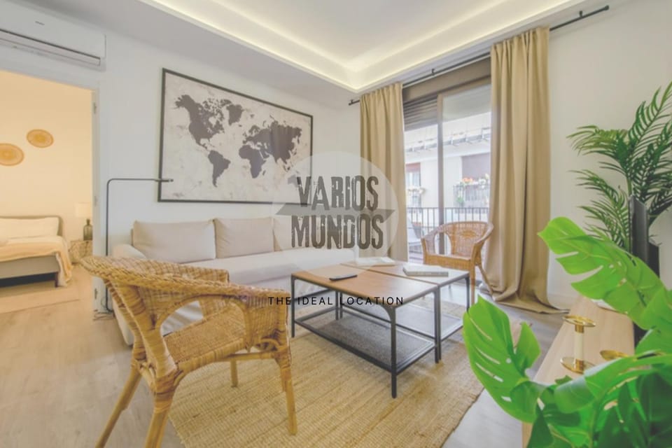 Living room, Photo of the whole room, Seating area