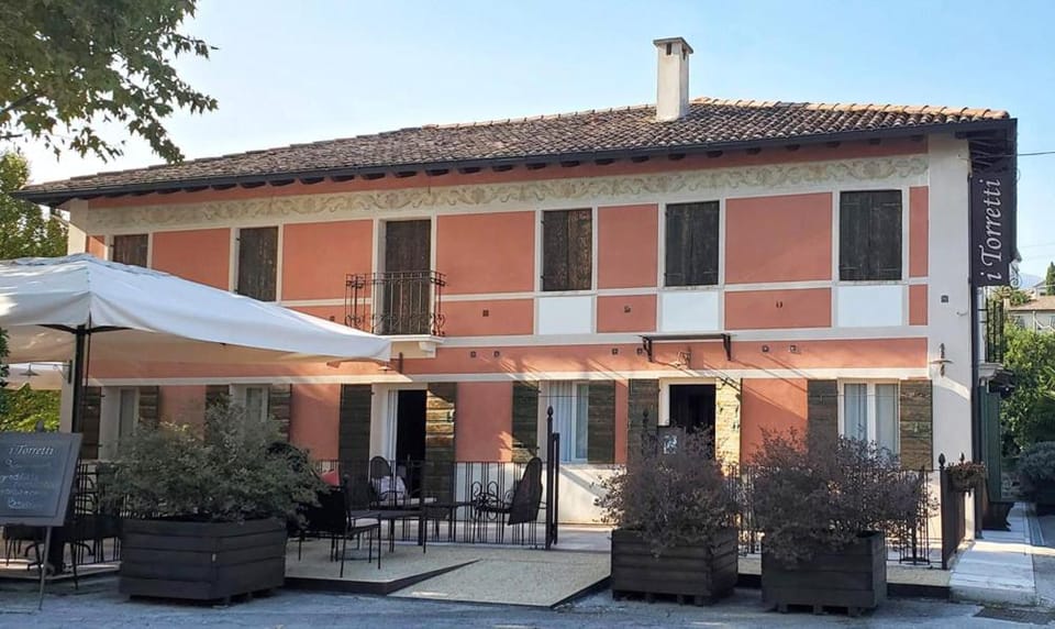 i Torretti Locazione Turistica, Ristorante, Lounge Bar Bed and Breakfast in Veneto