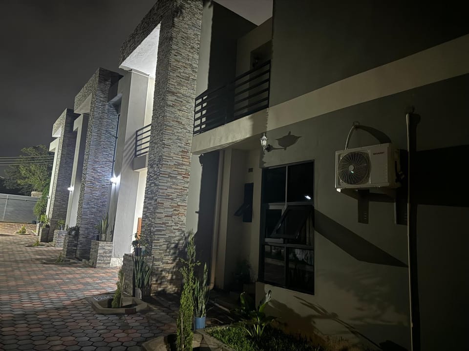 Steady State Apartment 3 Apartment in Lusaka