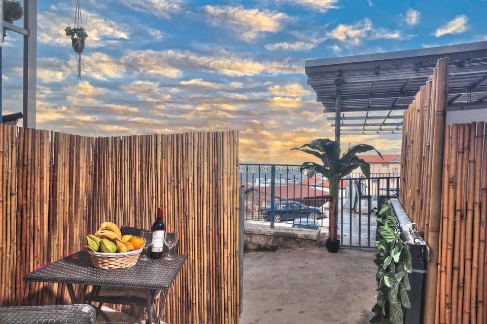 Day, Natural landscape, View (from property/room), Balcony/Terrace, Balcony/Terrace, Seating area