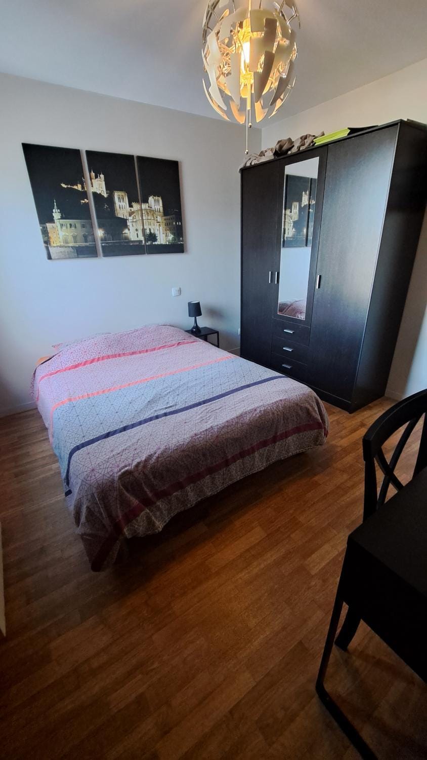 Seating area, Bedroom