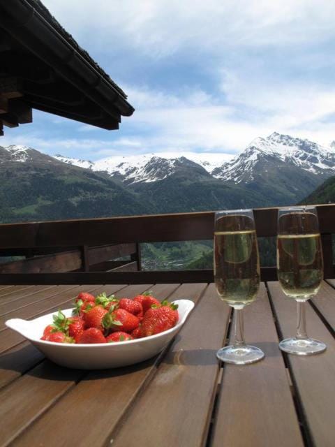 Chalet Amos Chalet in Canton of Valais