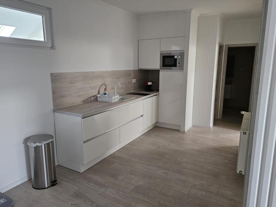 Berzsenyi Apartmanház Apartment in Hungary