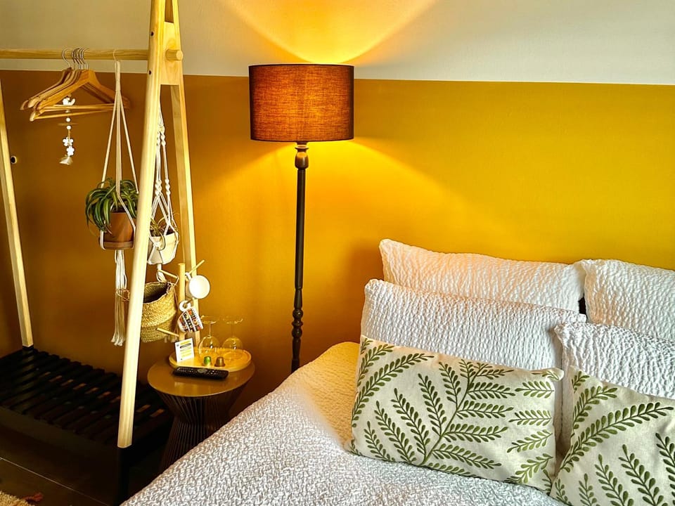 Bed, Bedroom