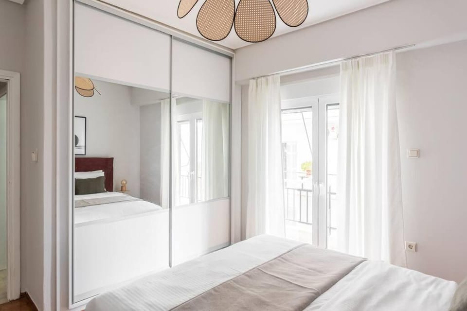 Comfy 1BR Apartment in Ampelokipoi by UPSTREET Apartment in Athens