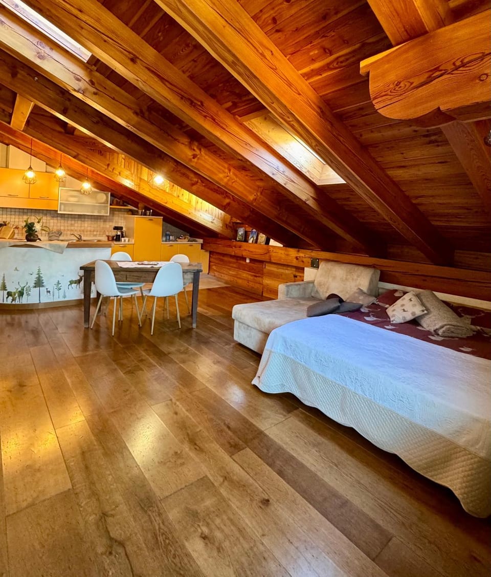 Maison Chlodré, PaLù vacanze Apartment in Aosta Valley, Italy