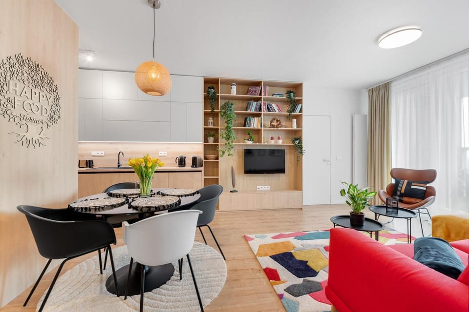 Living room, Meals