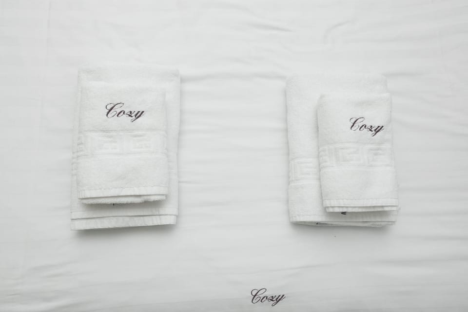 Text overlay, towels