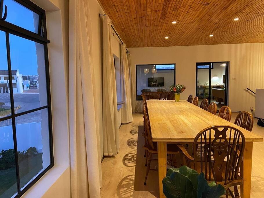 Luxury Beach House, Jeffreys Bay House in Eastern Cape