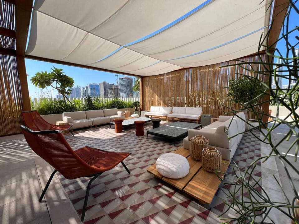 Property building, Restaurant/places to eat, Garden, Balcony/Terrace, Swimming pool, Breakfast