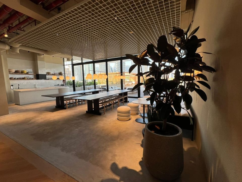 Property building, Restaurant/places to eat, Swimming pool, Breakfast