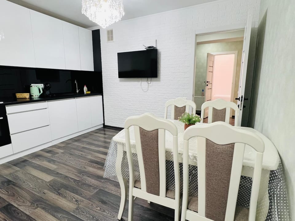 TV and multimedia, Kitchen or kitchenette, oven
