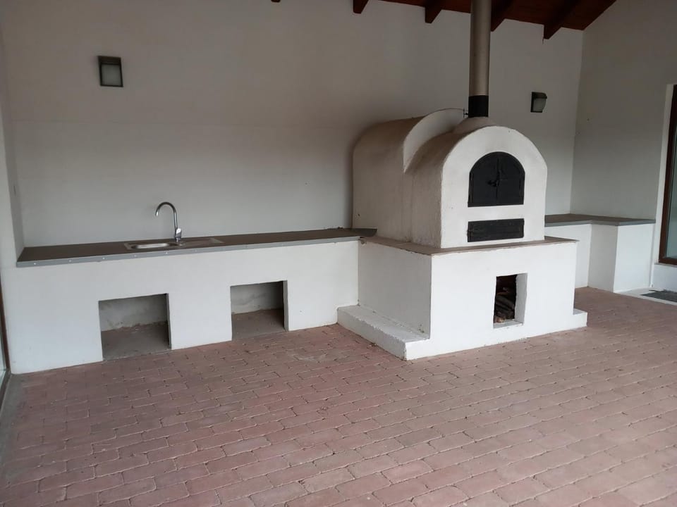 BBQ facilities, pet friendly
