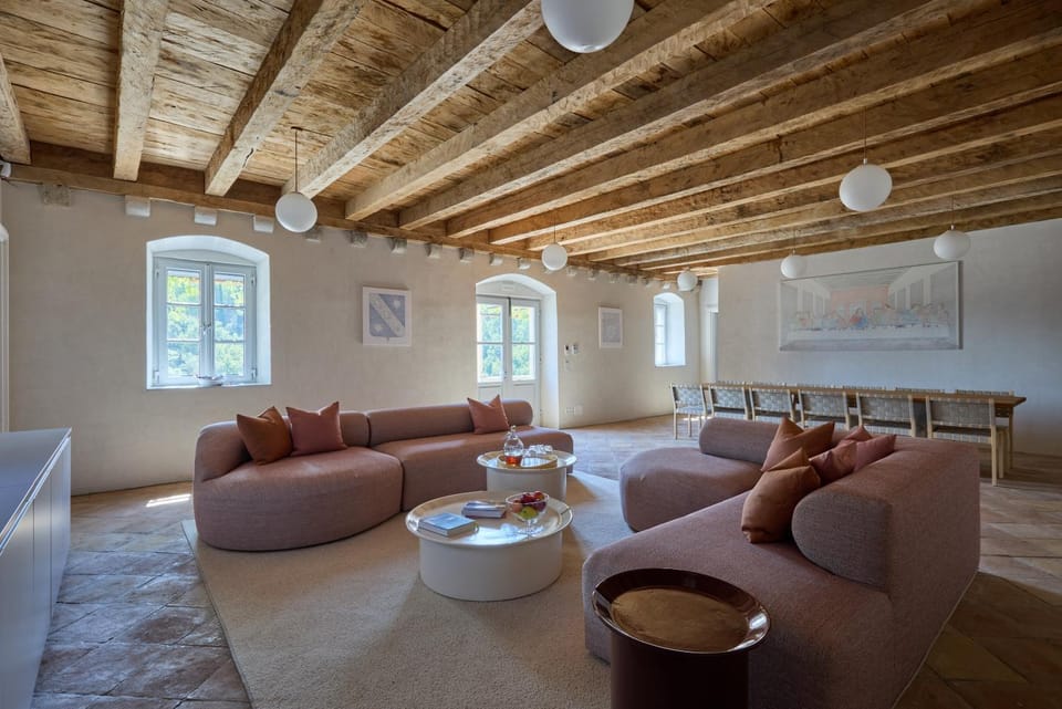 Seating area