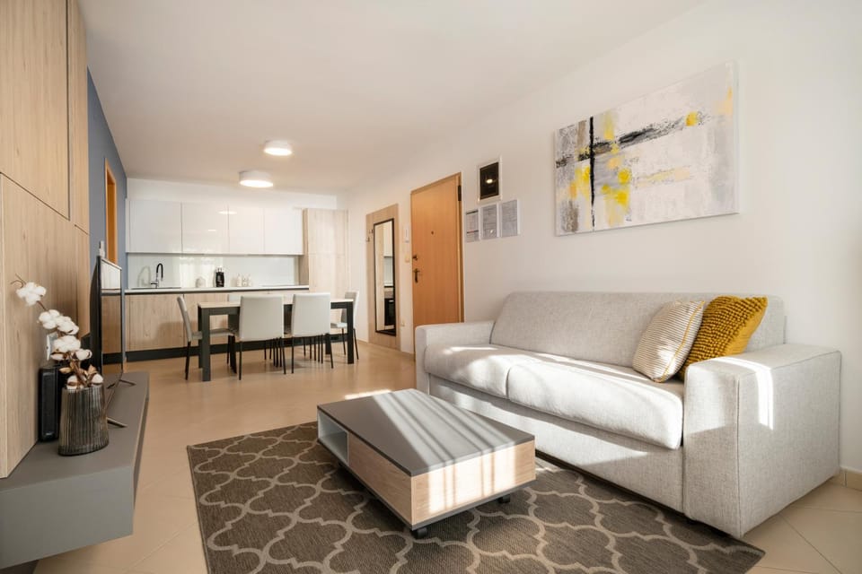 TV and multimedia, Living room, kitchen