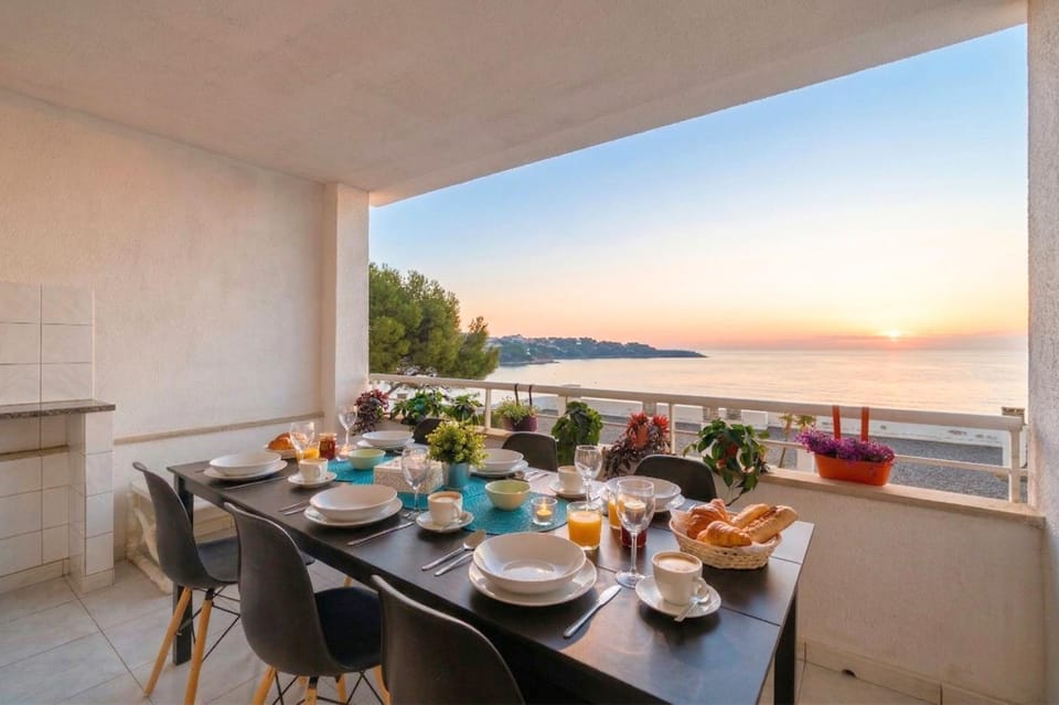 Balcony/Terrace, Balcony/Terrace