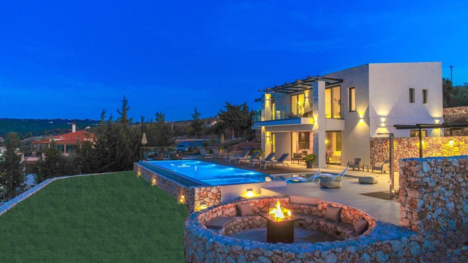 Property building, Night, Natural landscape, Garden, Garden view, Pool view, Swimming pool