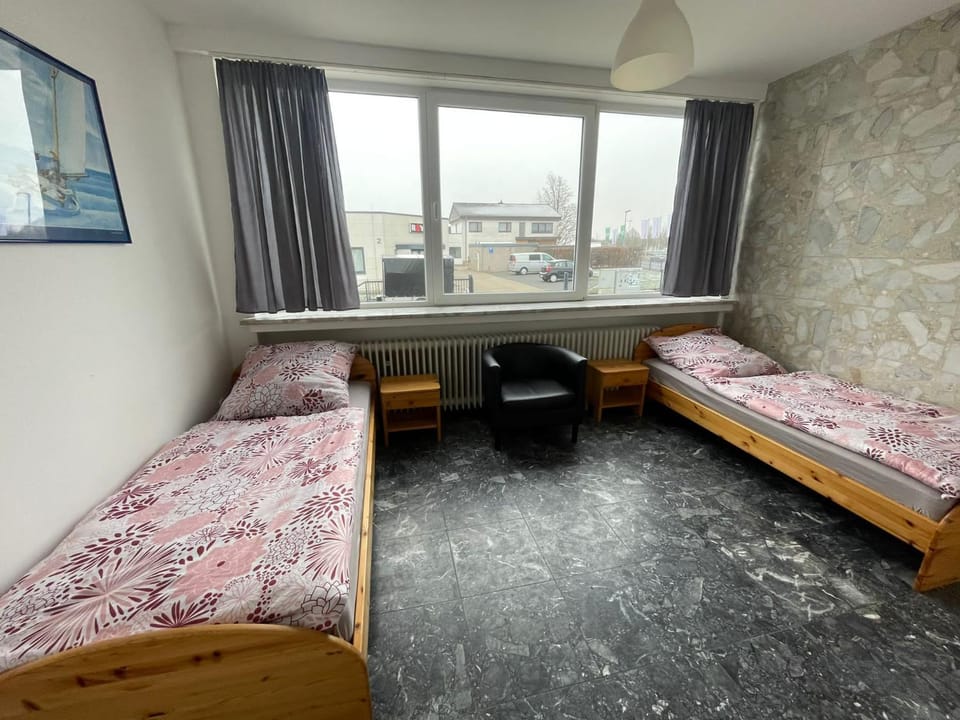 Zimmer Vermietung Hannover Pattensen Vacation rental in Lower Saxony, Germany