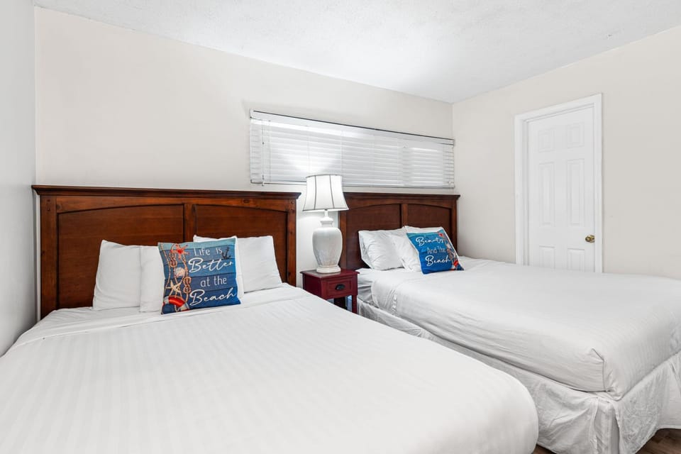 Holiday Surf and Racquet Unit 717 House in Destin