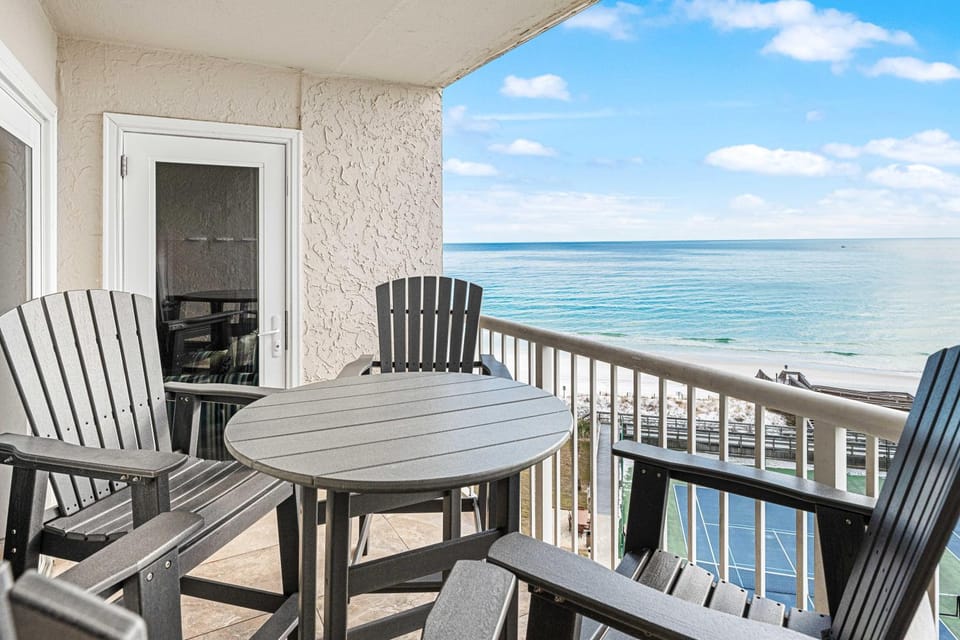 Holiday Surf and Racquet Unit 717 House in Destin