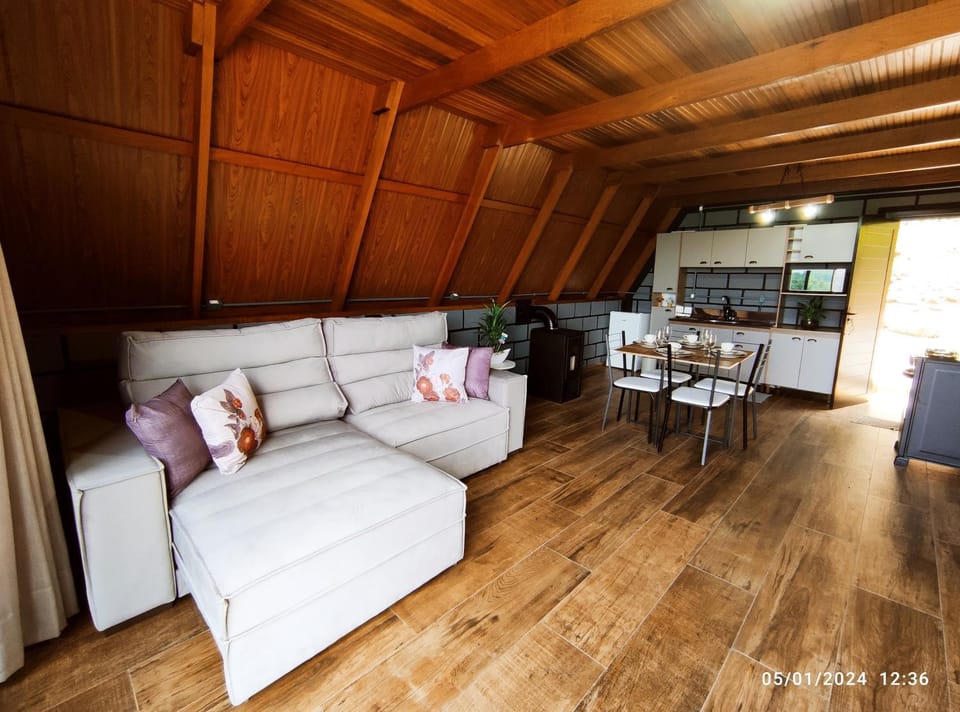 Cabana com hidro e natureza! House in State of Santa Catarina
