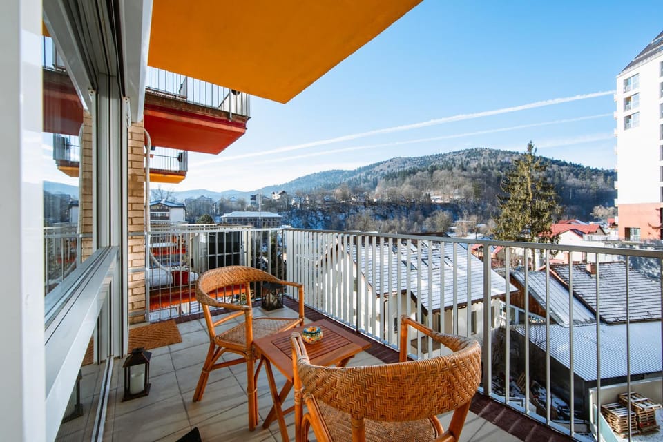 Patio, Natural landscape, View (from property/room), Balcony/Terrace, Mountain view