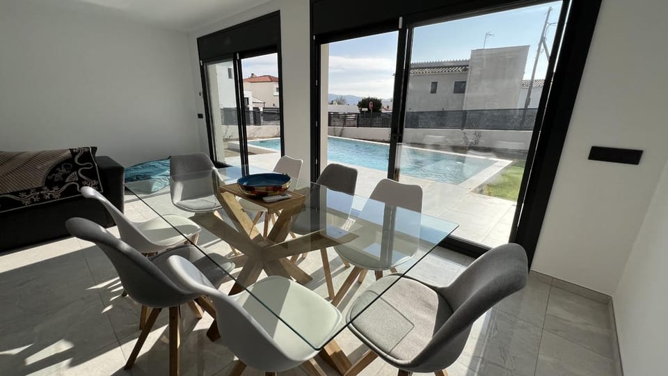 Casa moderna Roses con piscina y jardin Mas Bosca, AV-67 House in Alt Empordà