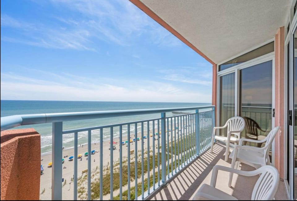 View (from property/room), Balcony/Terrace, Sea view