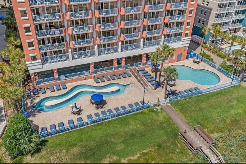 Property building, Bird's eye view, Pool view