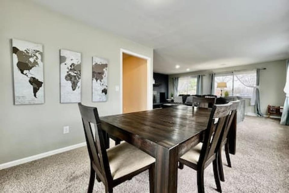 Beautiful home Among trees outside the city House in Cincinnati