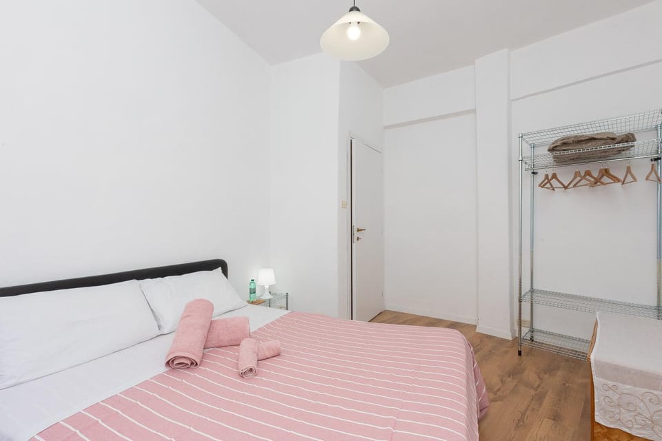 Property building, Living room, Bedroom