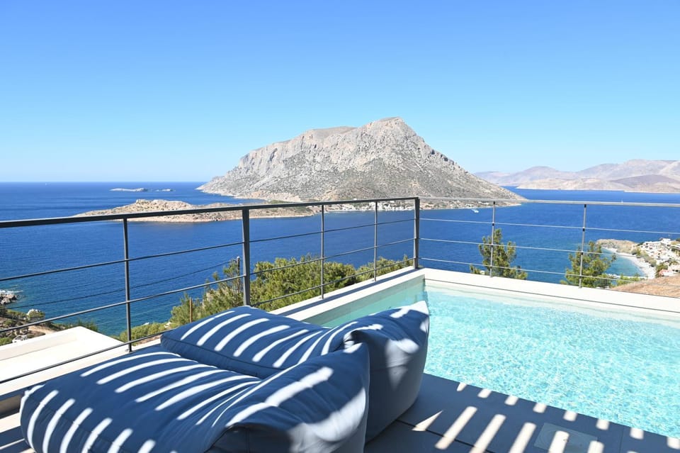 View (from property/room), View (from property/room), Landmark view, Landmark view, Sea view, Sea view, Swimming pool, Swimming pool